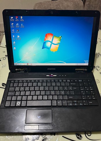 Siyah eMachines Dizüstü Bilgisayar - Görsel 3