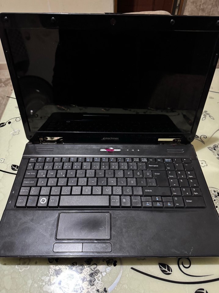 Siyah eMachines Dizüstü Bilgisayar - Görsel 5