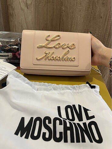 Moschino çanta