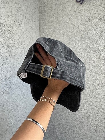Steve Madden ew people yazılı cat şapka