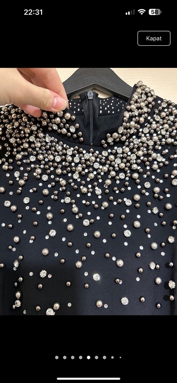 İnci İşlemeli Siyah Uzun Abiye Elbise - Görsel 4