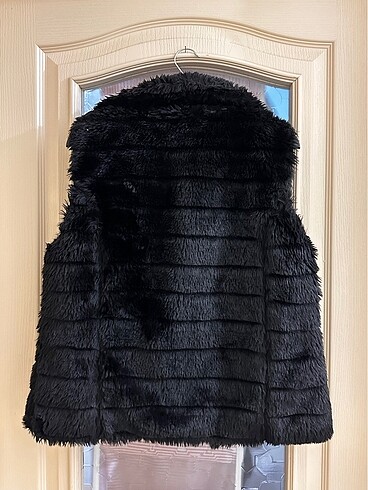 Siyah kürk yelek - Görsel 5