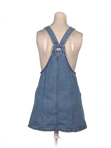 s Beden Pull and Bear Kısa Salopet %70 İndirimli.