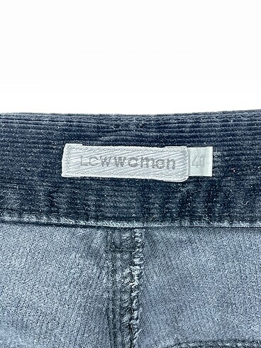 40 Beden siyah Renk LC Waikiki Jean / Kot %70 İndirimli.