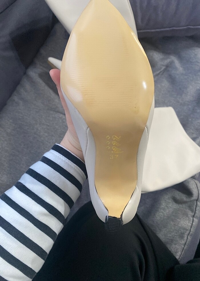 Topuklu fermuarsız çizme - Görsel 3