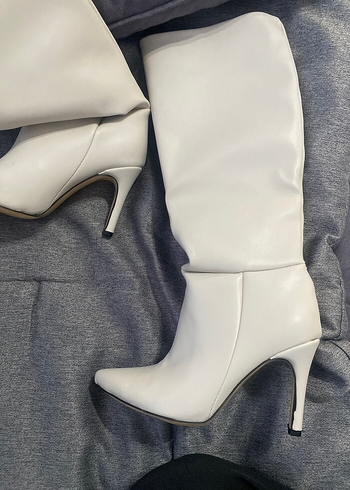 Topuklu fermuarsız çizme - Görsel 2