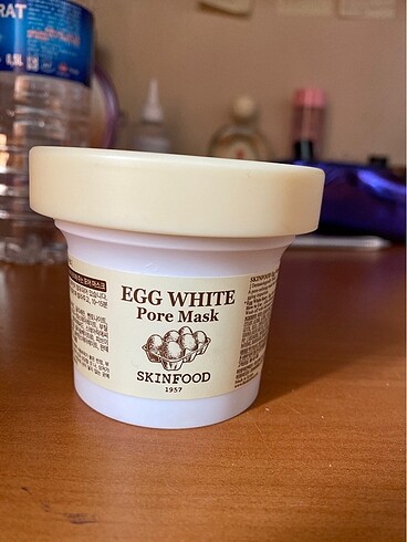 Egg white pore mask