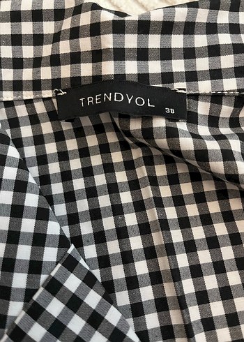 Düğmeli Siyah Ekose Kadın Bluz - Görsel 2