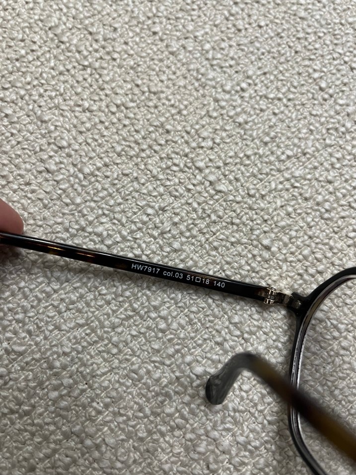 Şeffaf Camlı Optik Kadın Gözlüğü - Görsel 5