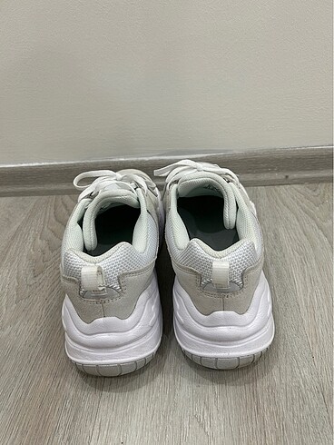 45 Beden Nike Tech Hera Spor Ayakkabı