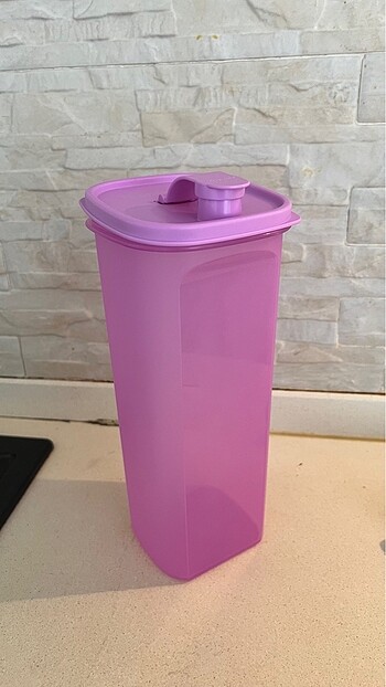 Tupperware sürahi