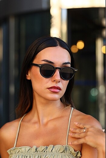 Prada Kadın güneş gözlüğü