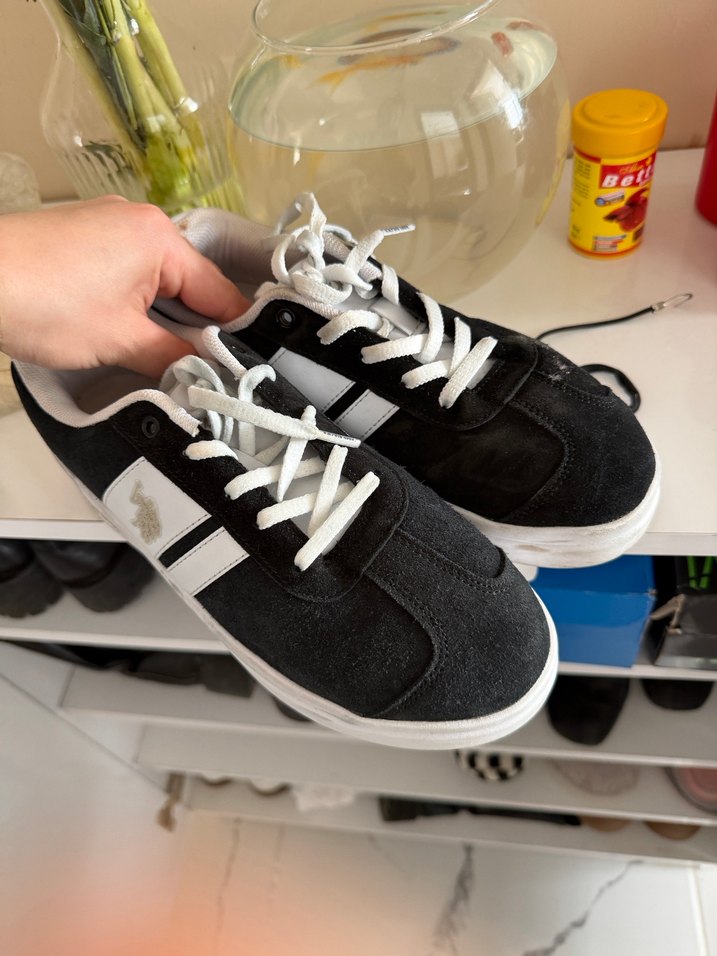 Beyaz Detaylı Siyah Kadın Spor Ayakkabı - Görsel 2