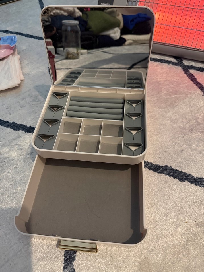 Gri Makyaj Organizeri Aynalı Çekmeceli - Görsel 2