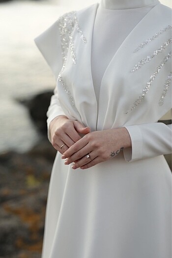 Nikah elbisesi