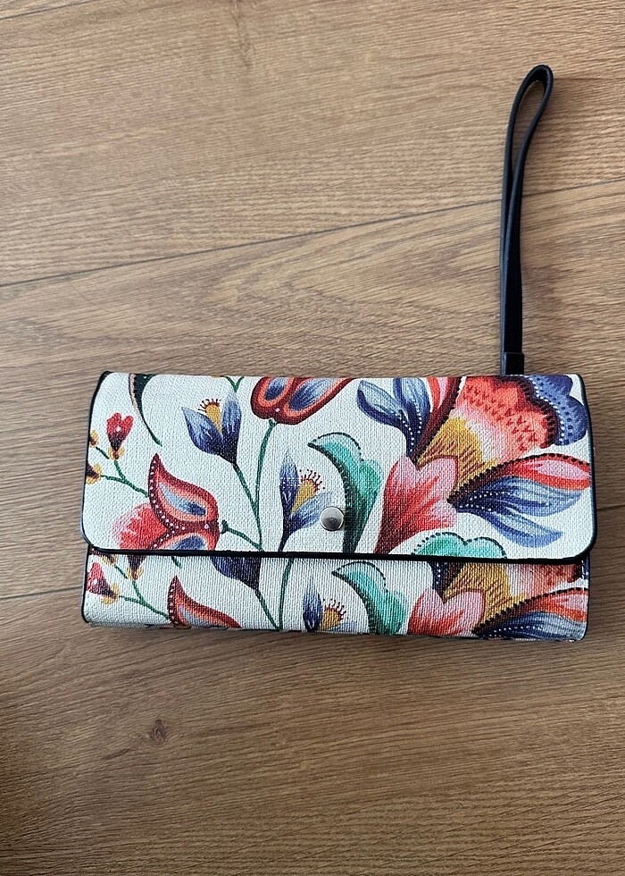 Desiqual çift taraflı kullanılan cüzdan-clutch - Görsel 3