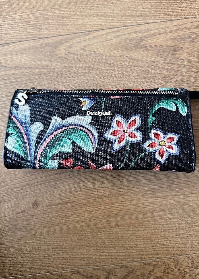 Desiqual çift taraflı kullanılan cüzdan-clutch - Görsel 5