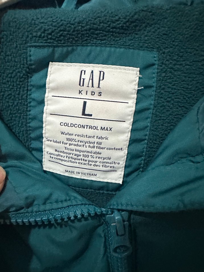 GAP Kız Çocuk Kapüşonlu Fermuarlı Mont - Görsel 2
