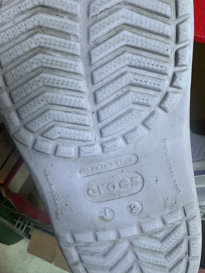Orjinal Crocs Mor Kız Çocukları Terlik Velcro Detaylı - Görsel 2
