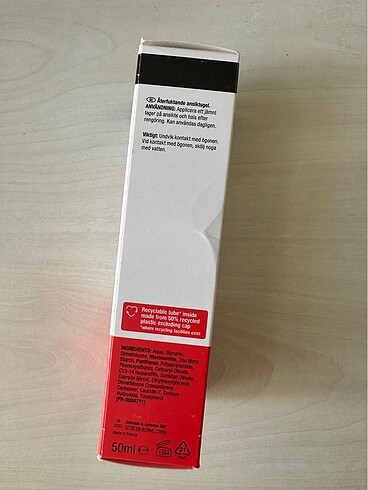  Beden Renk Neutrogena niacinamide krem