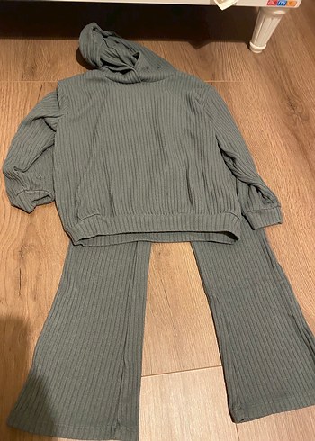 H&M triko takım