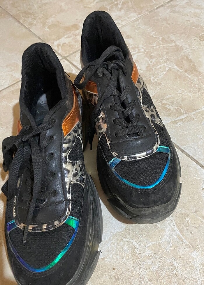 Spor ayakkabı - Görsel 3