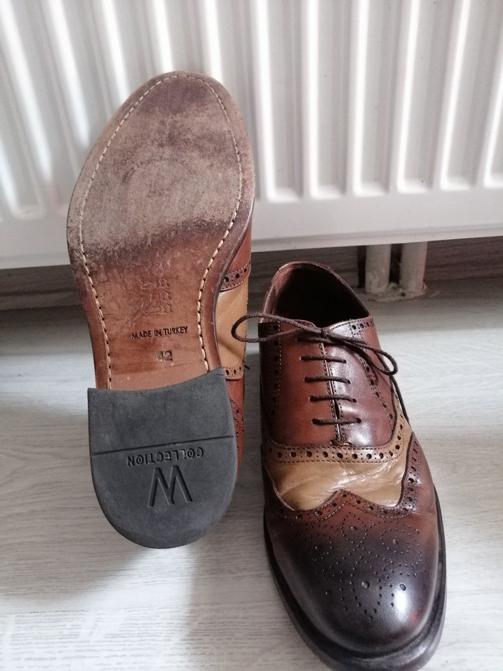 Düğmeli Koyu Kahverengi Deri Klasik Erkek Ayakkabı - Görsel 3