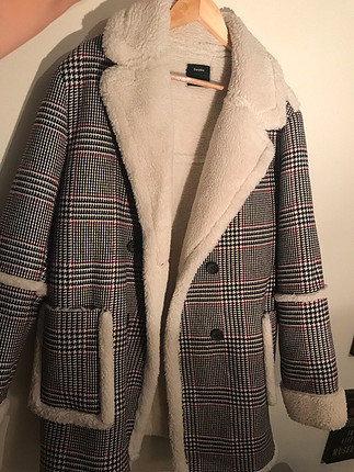 Bershka Sıfır Kaban