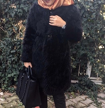 Siyah kürk