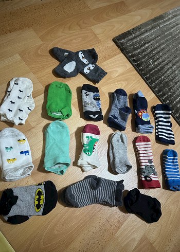 Gri Erkek Çocuk Çorapları - Görsel 2