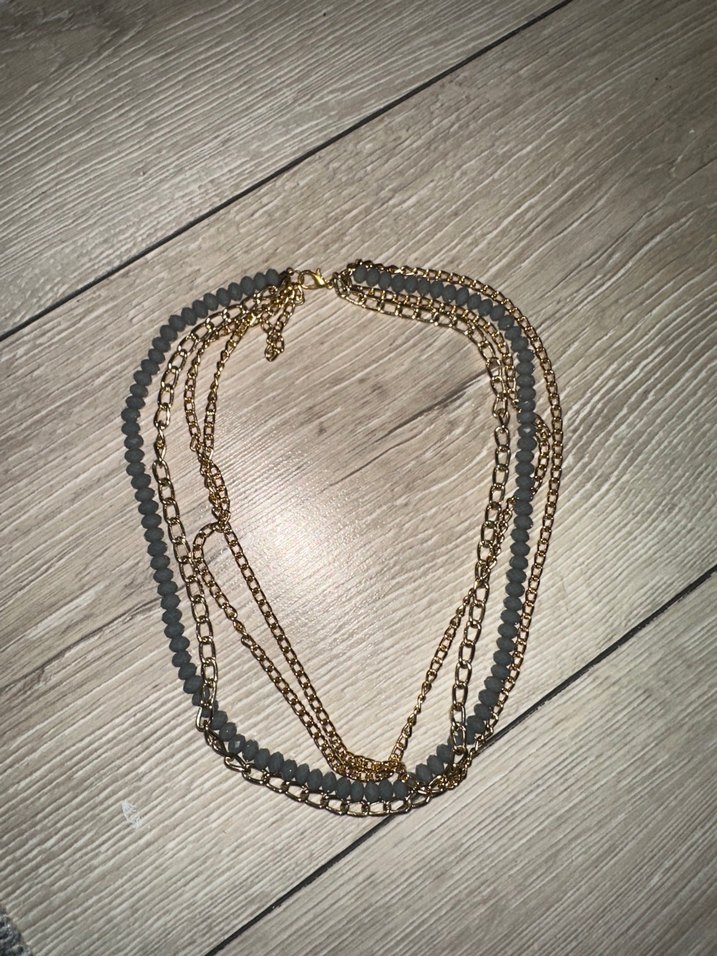 Gri Boncuklu Altın Renk Zincir Kolye - Görsel 5