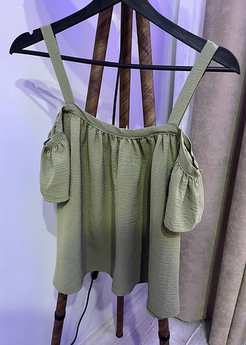 Yeşil Volanlı Mini Askılı Bluz - Görsel 3