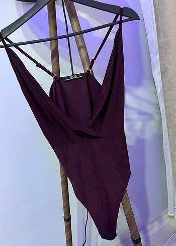 Mor Saten Askılı Drapeli Kadın Tulum