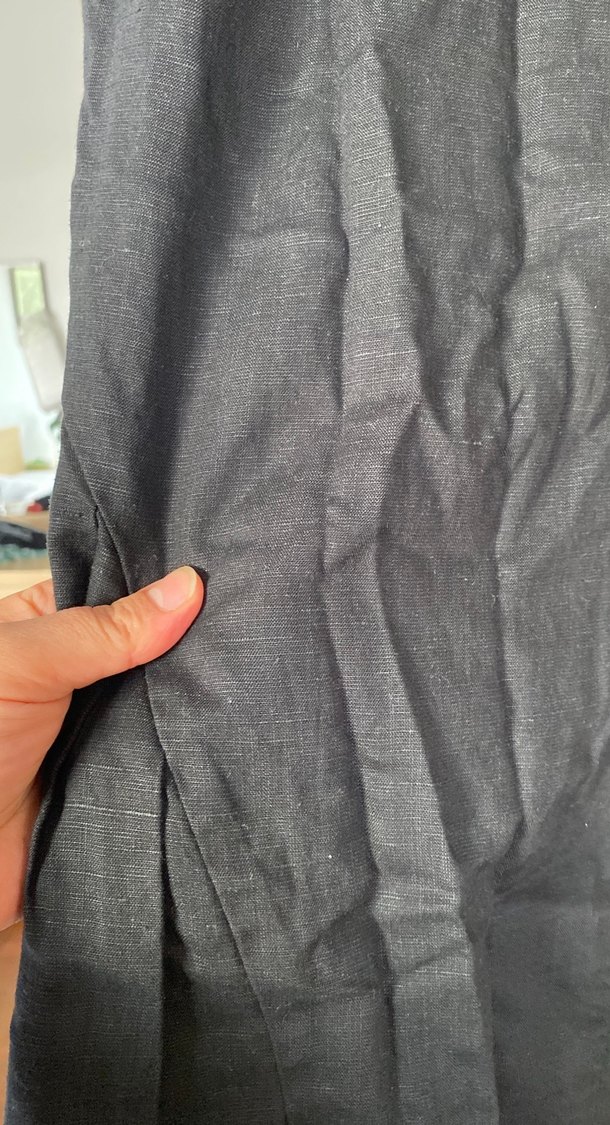 Kolsuz Siyah Midi Keten Elbise - Görsel 2