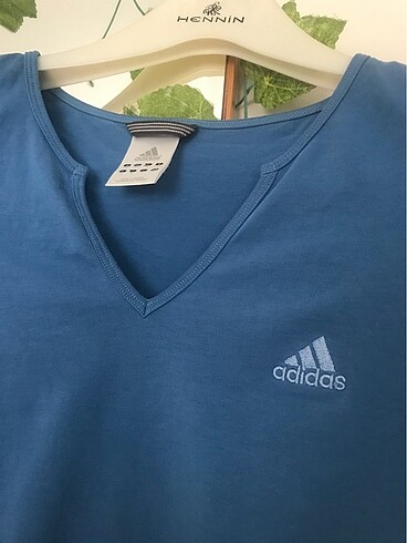 xs Beden Adidas tişört