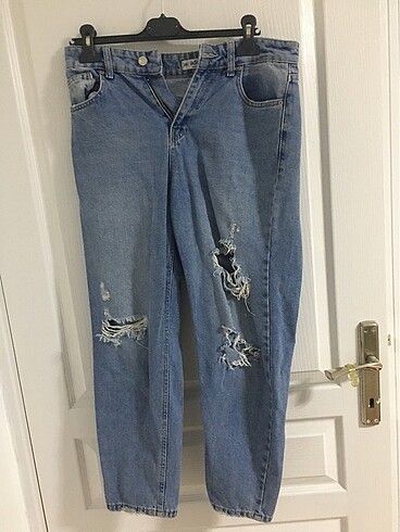 Yırtık jean