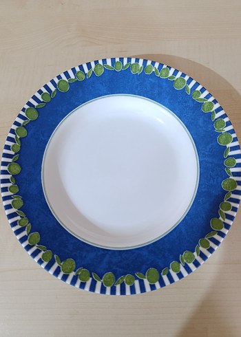 Mavi ve Yeşil Desenli Renkli Tabak