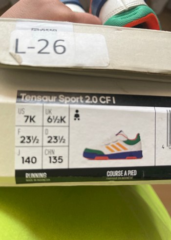 23 Beden beyaz Renk Çocuklar için renkli cırt cırtlı spor ayakkabı