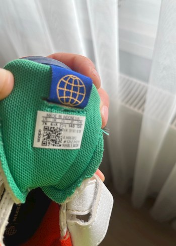 Adidas Çocuklar için renkli cırt cırtlı spor ayakkabı