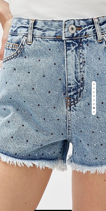 Koton taş işlemeli kot şort - Görsel 4