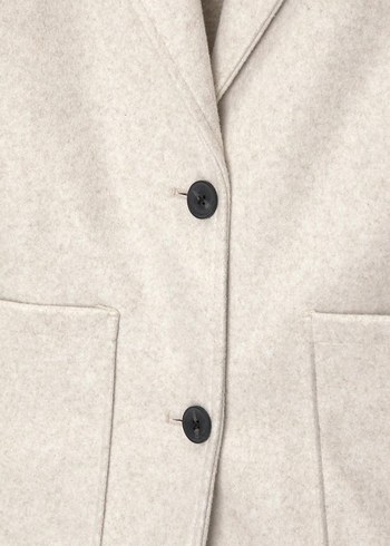 Düz Kesim Açık Bej Kadın Kaban - Görsel 7