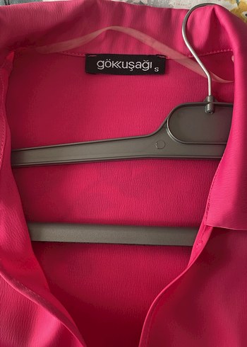 Pembe Mini Kuşaklı Kadın saten Gömlek - Görsel 3