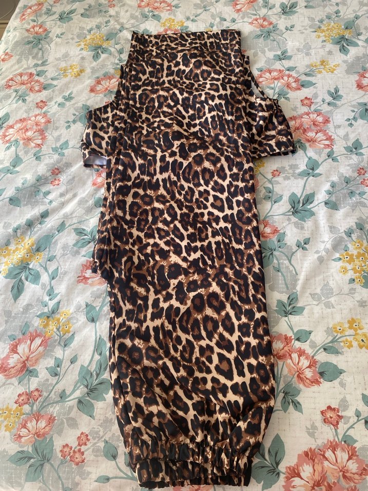 Leopar Desenli Fırfırlı Yelek - Görsel 4