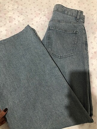 Wide leg jeans