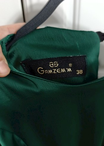 Yeşil Parlak Uzun Kollu Kemerli Uzun Elbise - Görsel 3