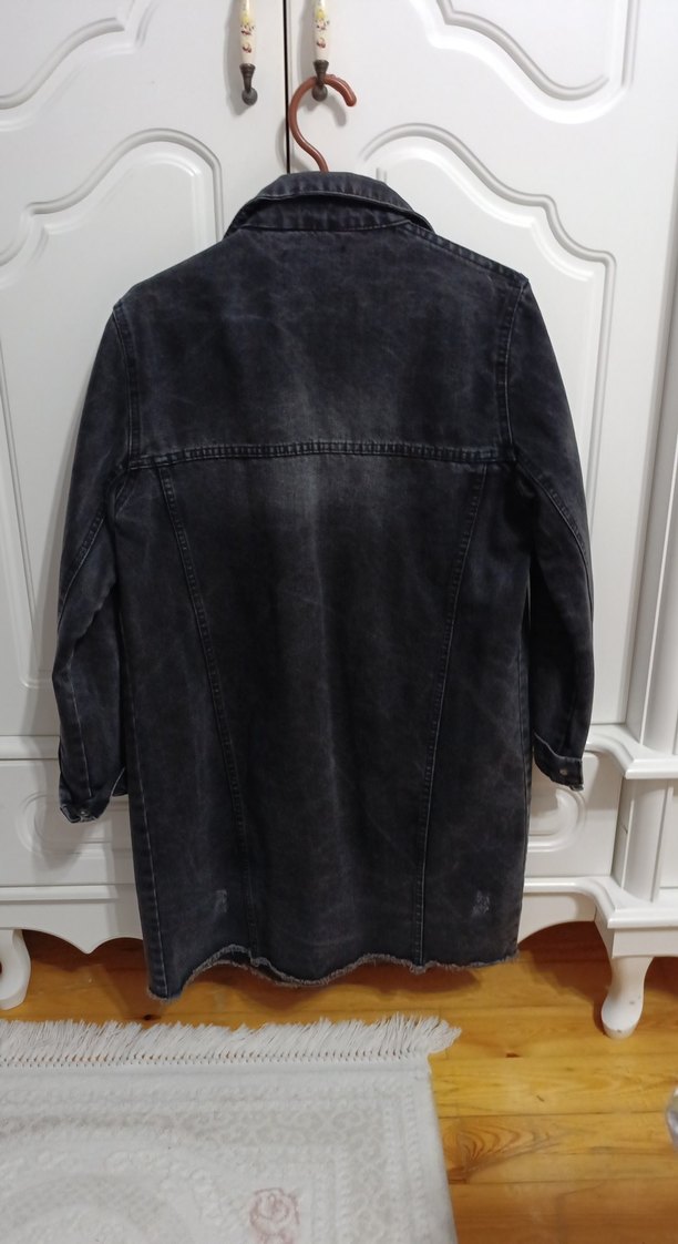 Siyah Düğmeli Uzun Kot Ceket - Görsel 4