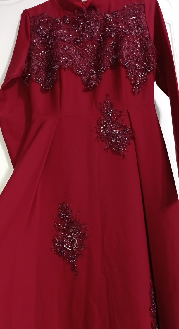 Bordo İşlemeli Uzun Kollu Abiye Elbise - Görsel 4