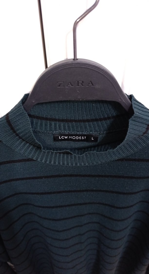 Gri Çizgili Kadın Boğazlı Triko Kazak - Görsel 3