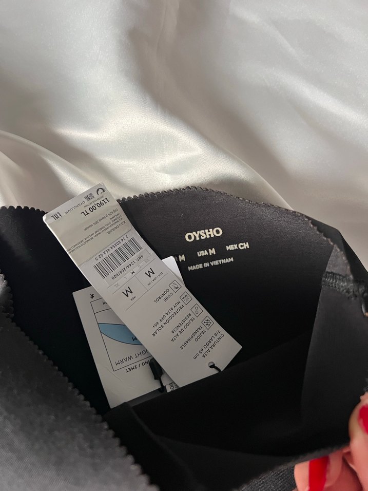 Oysho kısa tayt yeni ve etiketli - Görsel 3