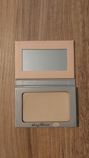 The Balm Sexy mama transparan Pudra